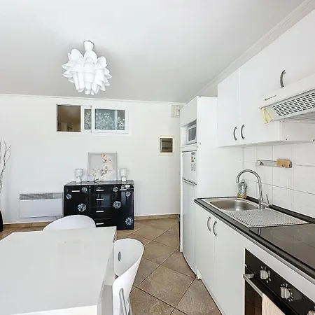 Direct Monaco 2 Pieces Devant Piscine Apartman Beausoleil